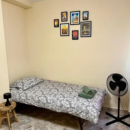 Apartment Cozy Flat With & Puerto de Sagunto