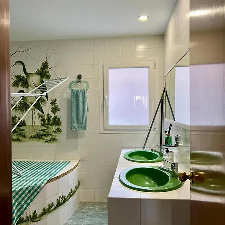 Apartment Cozy Flat With &